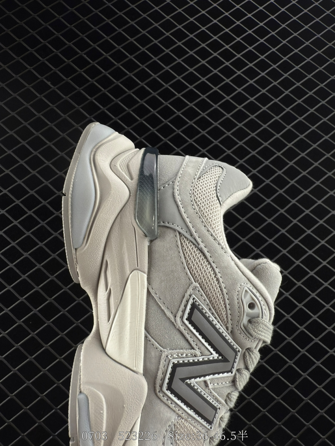 New Balance 9060”Cherry Blossom Mineral Red“